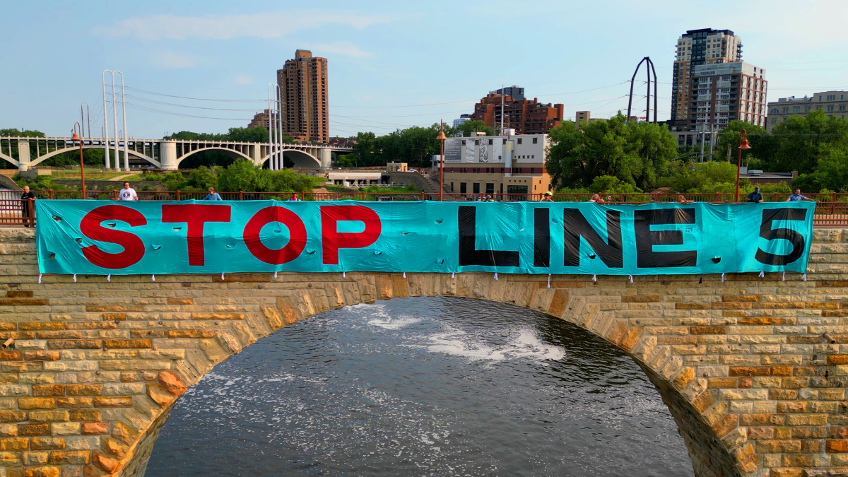 Michigan issues permits for Line 5 tunnel replacement